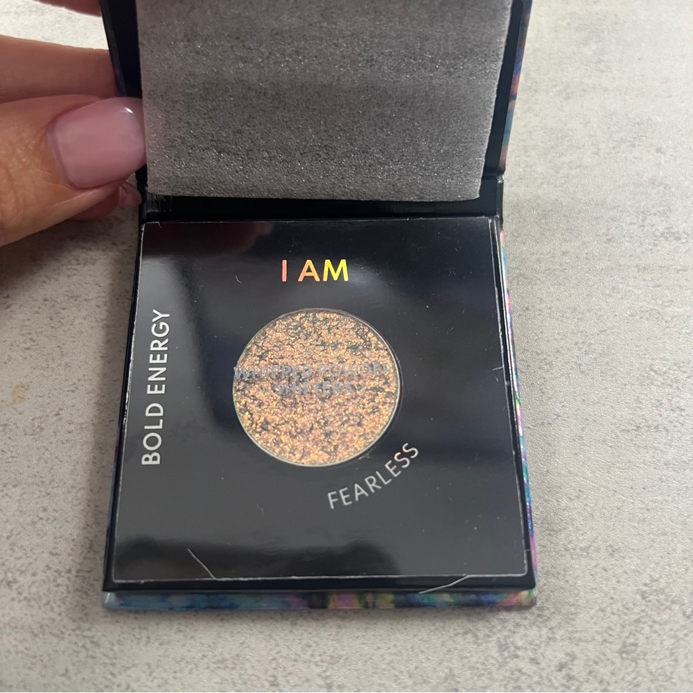 Danessa Myricks Lightwork Volume V Palette’s I Am Fearless Single Eyeshadow - Picture 8 of 11